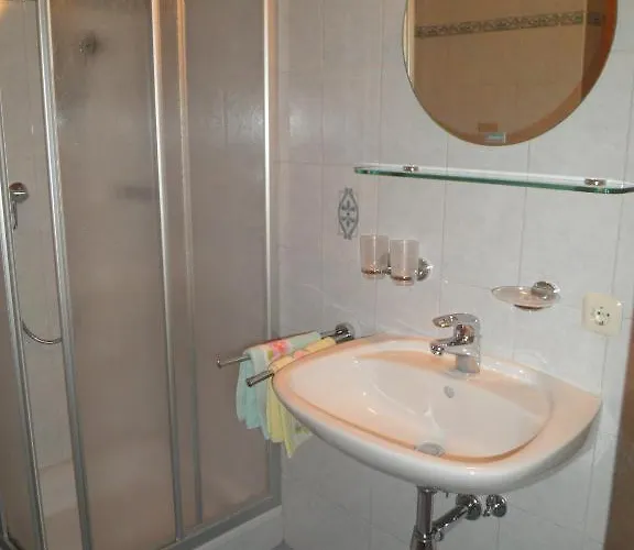 Bed & Breakfast Hagauhof 3*